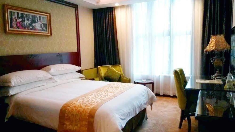 Vienna Hotel - Jinzhou Branch Guangzhou Exterior photo